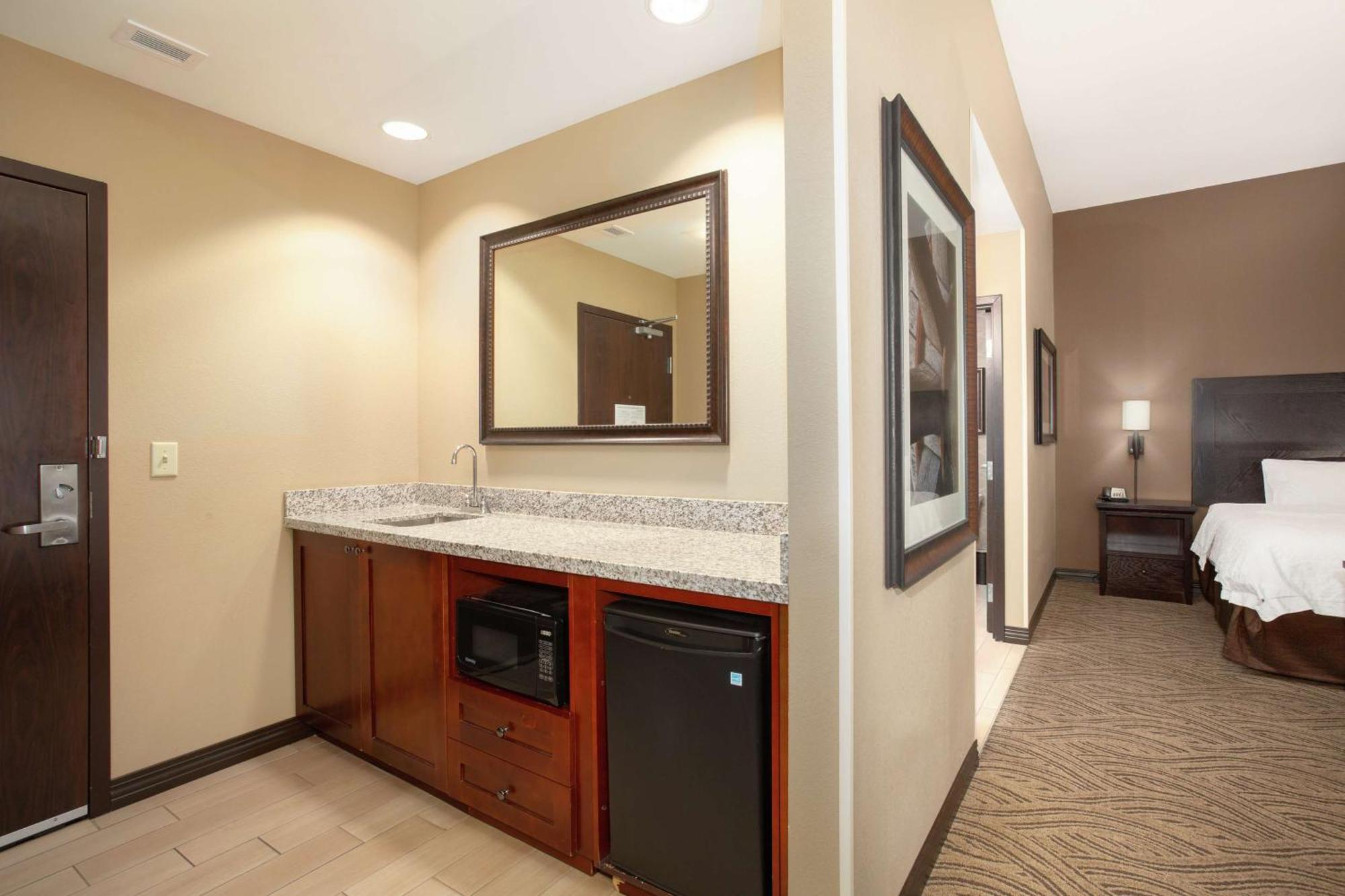 Hampton Inn & Suites I-35/Mulvane Bagian luar foto