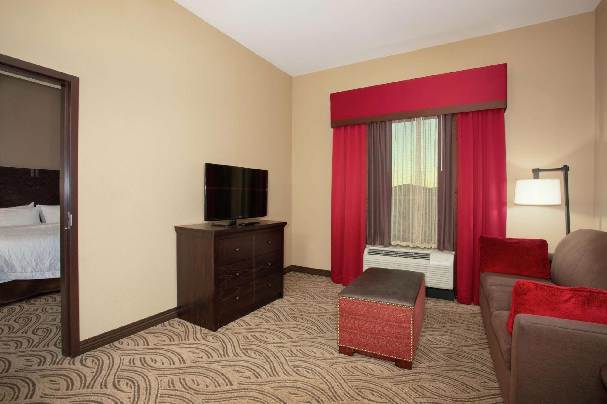 Hampton Inn & Suites I-35/Mulvane Bagian luar foto