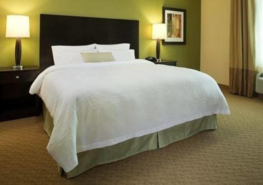 Hampton Inn & Suites I-35/Mulvane Bagian luar foto
